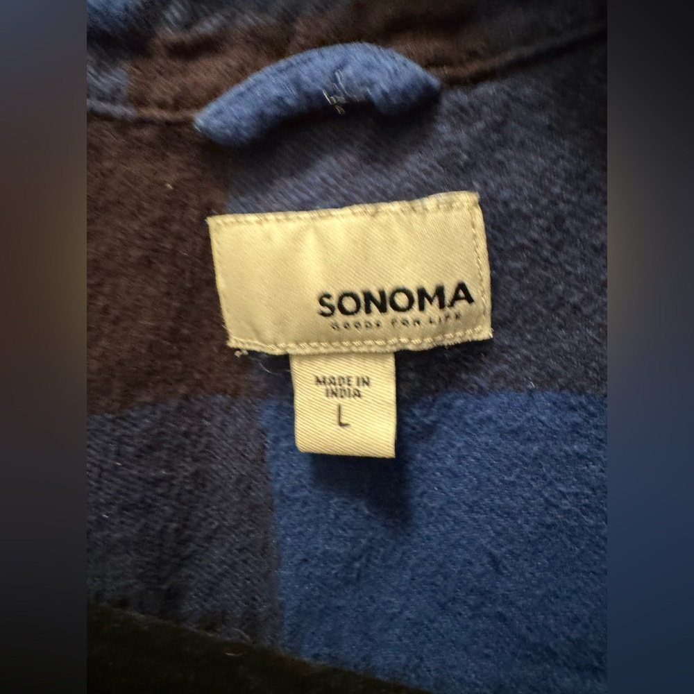 Flannels - Picture 2 of 3